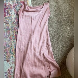 rose pink satin dress | size medium